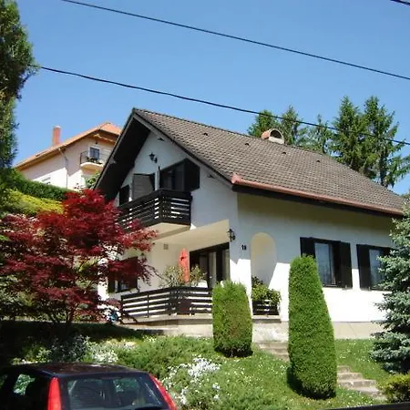 Agnes Nyaralohaz Holiday home